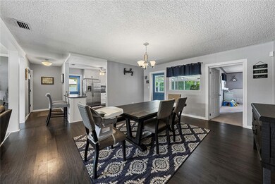 283 17th St NE, Winter Haven, FL 33881 - photo 5