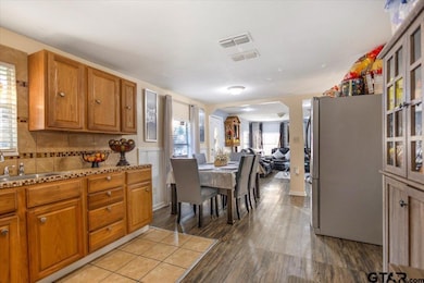 525 W Vance St, Tyler, TX 75702 - photo 6