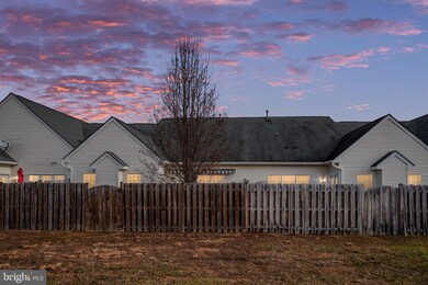 11204 Macon Dr, Fredericksburg, VA 22407 - photo 2