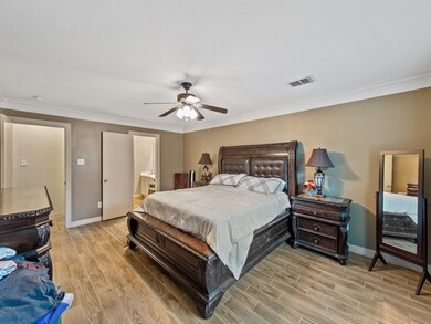 10839 Malden Dr, Houston, TX 77075 - photo 5