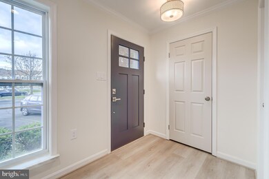 8527 Bauer Dr, Springfield, VA 22152 - photo 2