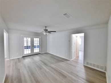 6804 Echo Hill Dr, Watauga, TX 76148 - photo 2