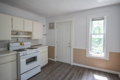 78 Raymond Ave unit 2, Somerville, MA 02144 - photo 5