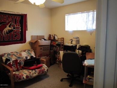 2nd bedroom