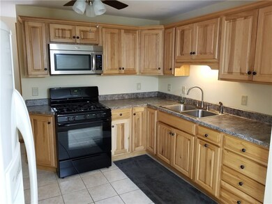 2306 Midland Dr, Erie, PA 16506 - photo 5