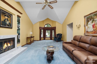 567 Roxbury Dr, Naperville, IL 60565 - photo 7