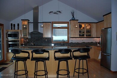 Photo 4 (Kitchen)