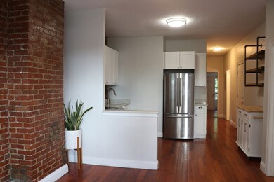 320 Warren St unit 2, Roxbury, MA 02119 - photo 4