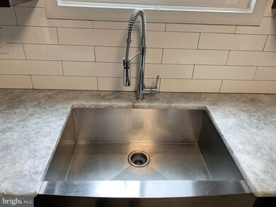 6829 Windsor Mill Rd, Gwynn Oak, MD 21207 - photo 6