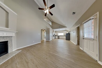 30307 Emerson Creek Dr, Spring, TX 77386 - photo 4