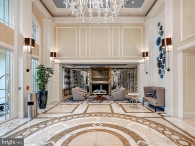 The Ritz-Carlton Residences, Baltimore, MD 21230 - photo 2