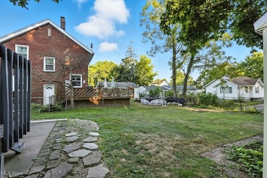 1499 Huguelet St, Akron, OH 44305 - photo 4