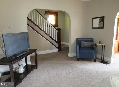 7704 Bay Front Rd, Baltimore, MD 21219 - photo 3