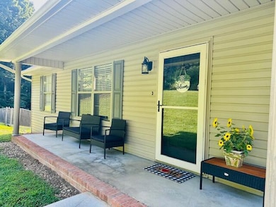 3876 Isaac Ave, Morristown, TN 37814 - photo 3