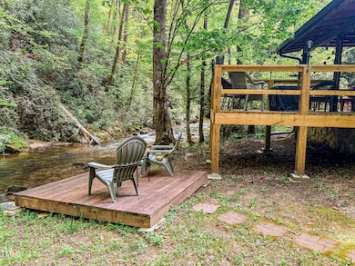 C90C3707-1D4D-406F-8D42-76A52DEAEB9E