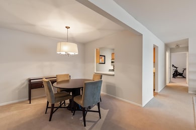 149 Linden Ln unit 2, Thiensville, WI 53092 - photo 3