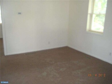 1025 Mifflin St, Coatesville, PA 19320 - photo 6