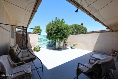 10717 W Santa fe Dr, Sun City, AZ 85351 - photo 6