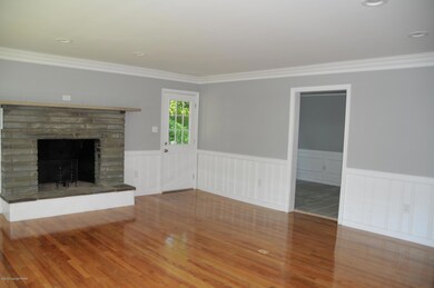 405 Oak St, Cresco, PA 18326 - photo 3