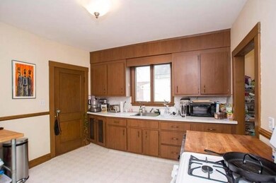 96 Central Ave unit 2, Newtonville, MA 02460 - photo 4