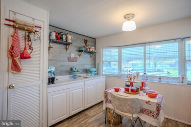 32 Davis Ave, Gettysburg, PA 17325 - photo 7