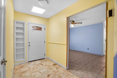 15083 Darrington Rd, Horizon City, TX 79928 - photo 5