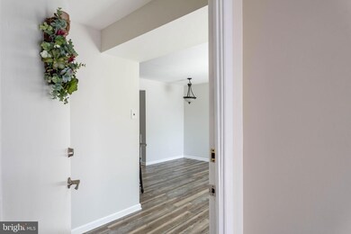 802B Putnam Blvd unit 40B, Nether Providence Township, PA 19086 - photo 2