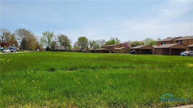 2813 Piddock Rd, Toledo, OH 43613 - photo 3