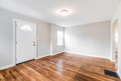 194 N Kellner Rd, Columbus, OH 43209 - photo 7