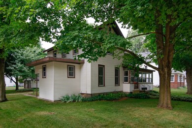 116 Plainwell-102