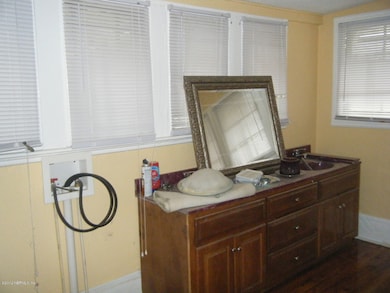 4514 Royal Ave, Jacksonville, FL 32205 - photo 5