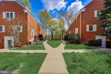 1526 Mount Eagle Place unit 957, Alexandria, VA 22302 - photo 3