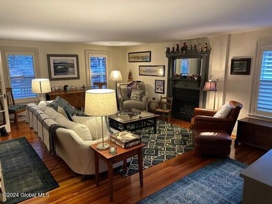 177 Spring St, Saratoga Springs, NY 12866 - photo 6