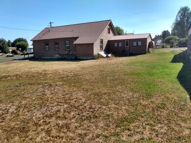 218 D Ave, Seneca, OR 97873 - photo 3