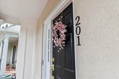 201 Victory Rd unit 201, Quincy, MA 02171 - photo 2