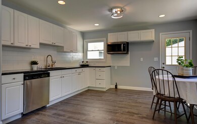 3812 Karl Rd, Columbus, OH 43224 - photo 6