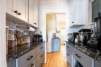 4 Highland Terrace unit 1, Newtonville, MA 02460 - photo 4