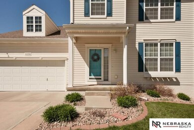 2208 S River Rock Dr, Papillion, NE 68046 - photo 3