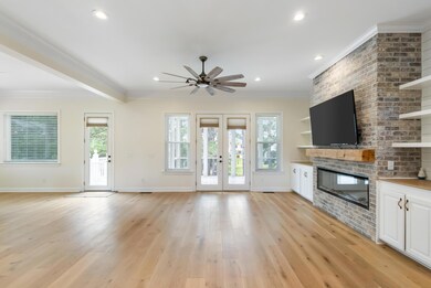 2408 Bending Oak Vacant_5