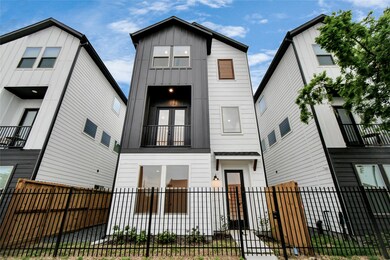 4541 Old Yale St, Houston, TX 77018 - photo 2