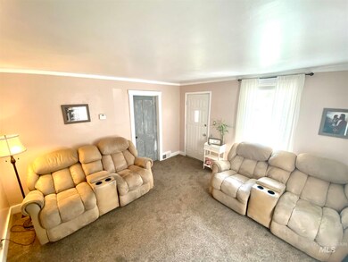 1242 Yale Ave, Burley, ID 83318 - photo 3