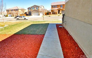 Detail of the front lawn and walkway