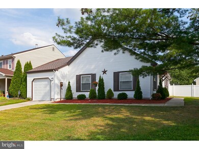 38 Monroe St, Swedesboro, NJ 08085 - photo 2