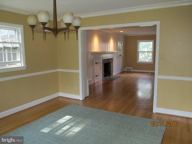4910 27th St N, Arlington, VA 22207 - photo 5