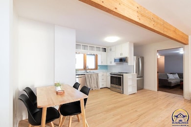 1051 N Franklin St, Auburn, KS 66402 - photo 6