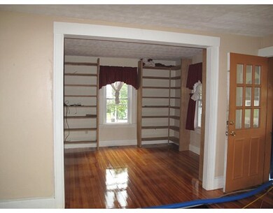 149 Pleasant St, South Grafton, MA 01560 - photo 3