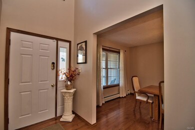 817 Keene Way, Stroudsburg, PA 18360 - photo 2