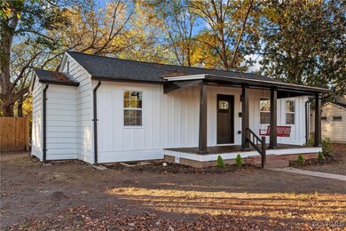 View of front facade featuring a porch