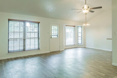 13819 Flagstone Dr, Houston, TX 77041 - photo 4