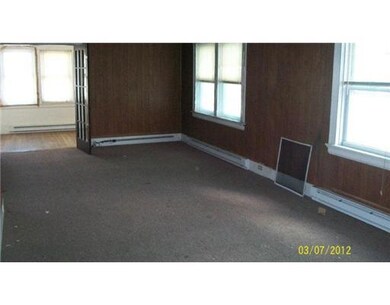 142 Whitmarsh St, Providence, RI 02907 - photo 7
